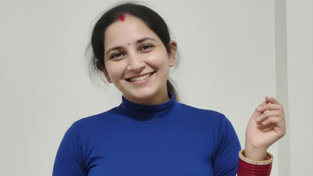 Beautiful Desi GF – Riding Nude Full Face Exposed